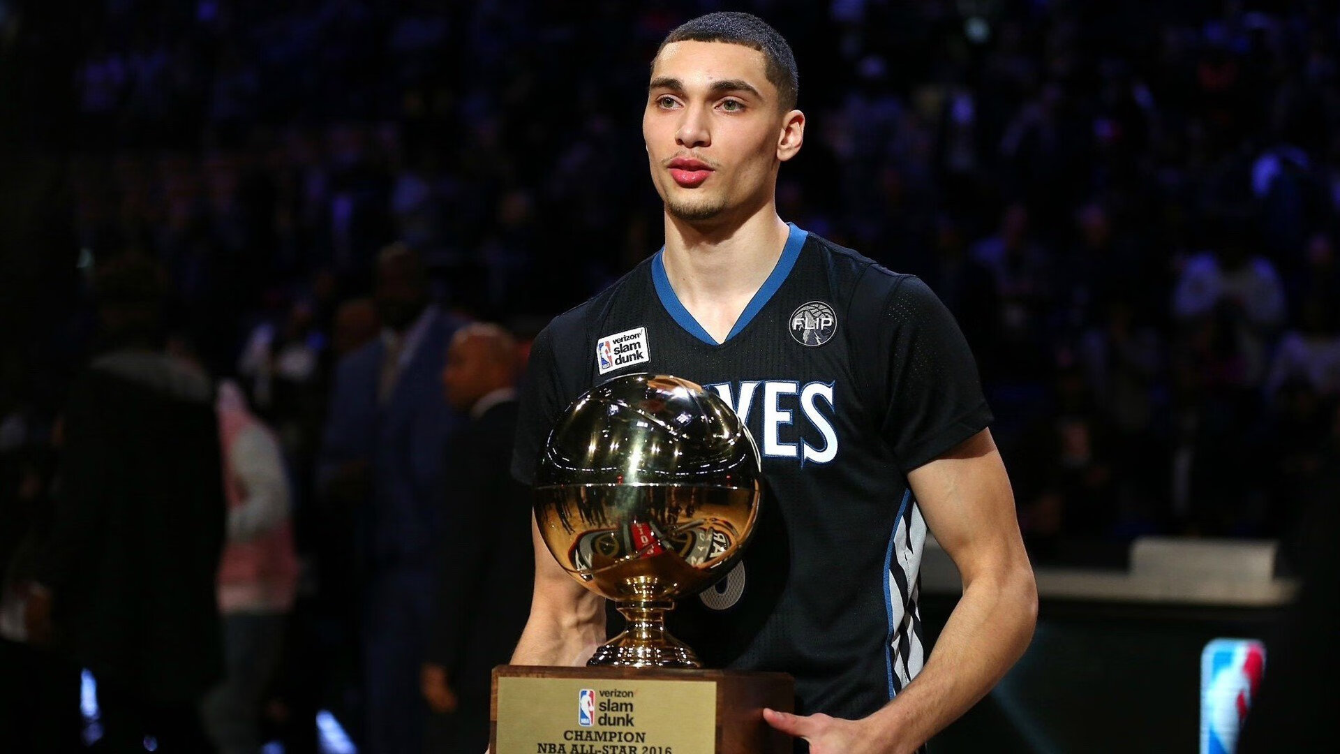 乔·波尔曼:袋鼠队核心球员,展现强大攻防实力,乔治袋鼠皮鞋怎么样